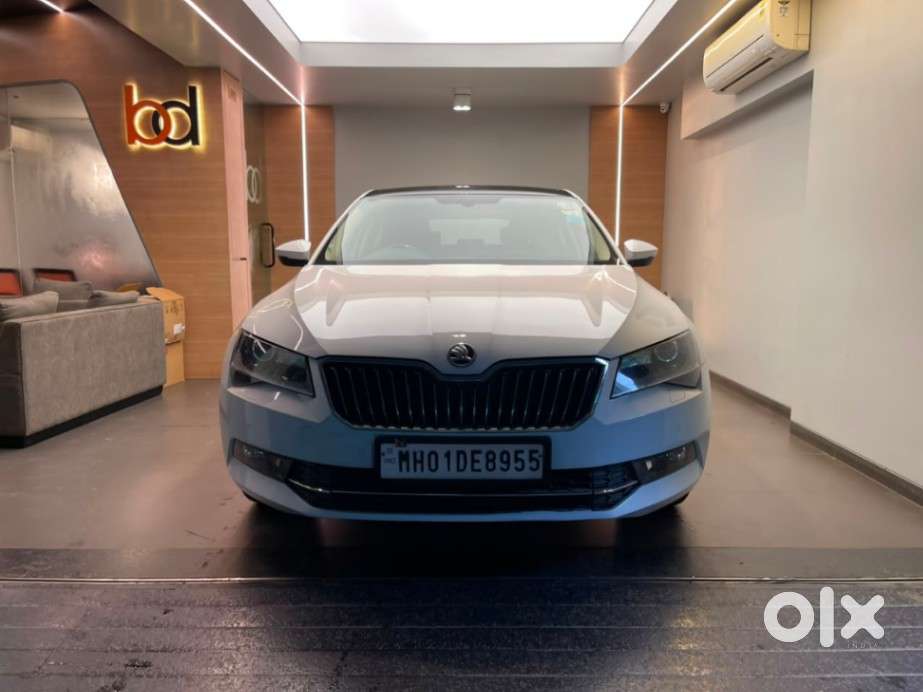 Skoda Superb 2.0 L&k Tsi At, 2019, Petrol