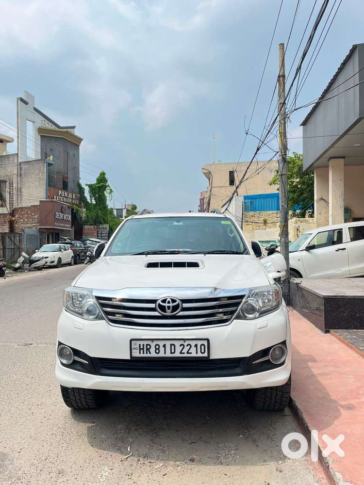 Toyota Fortuner 4x2 Mt 2.8 Diesel, 2015, Diesel