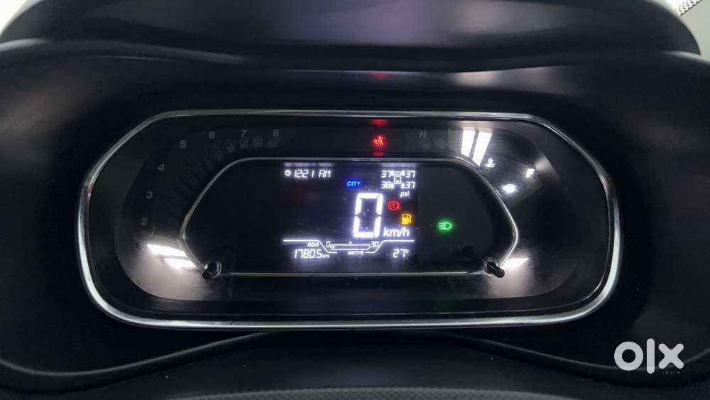 Tata Nexon 1.2 Revotron Xz Plus (s), 2023, Petrol