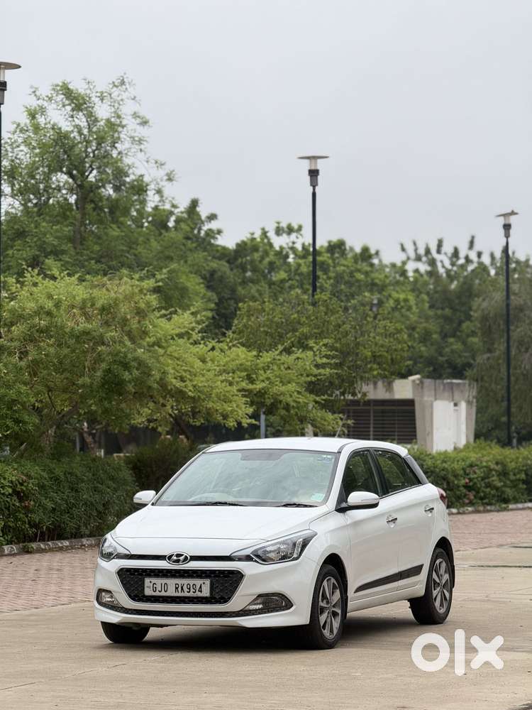 Hyundai Elite I20 Sportz (o) 1.2, 2015, Petrol