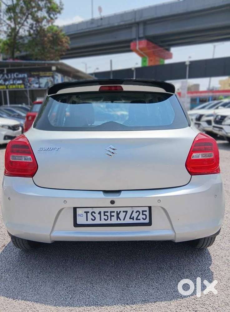 Maruti Suzuki Swift Vxi Optional, 2022, Petrol