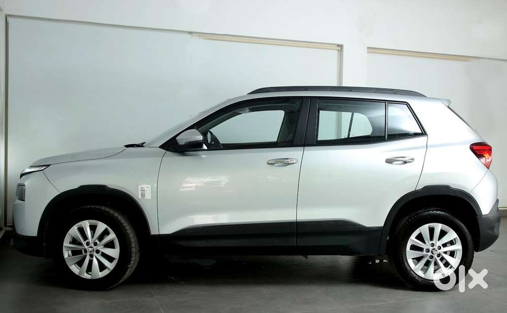 Skoda Kylaq Signature Plus At, 2025, Petrol