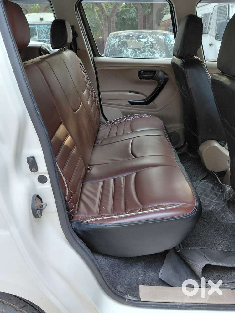 Mahindra Tuv 300 T4 Plus, 2019, Diesel