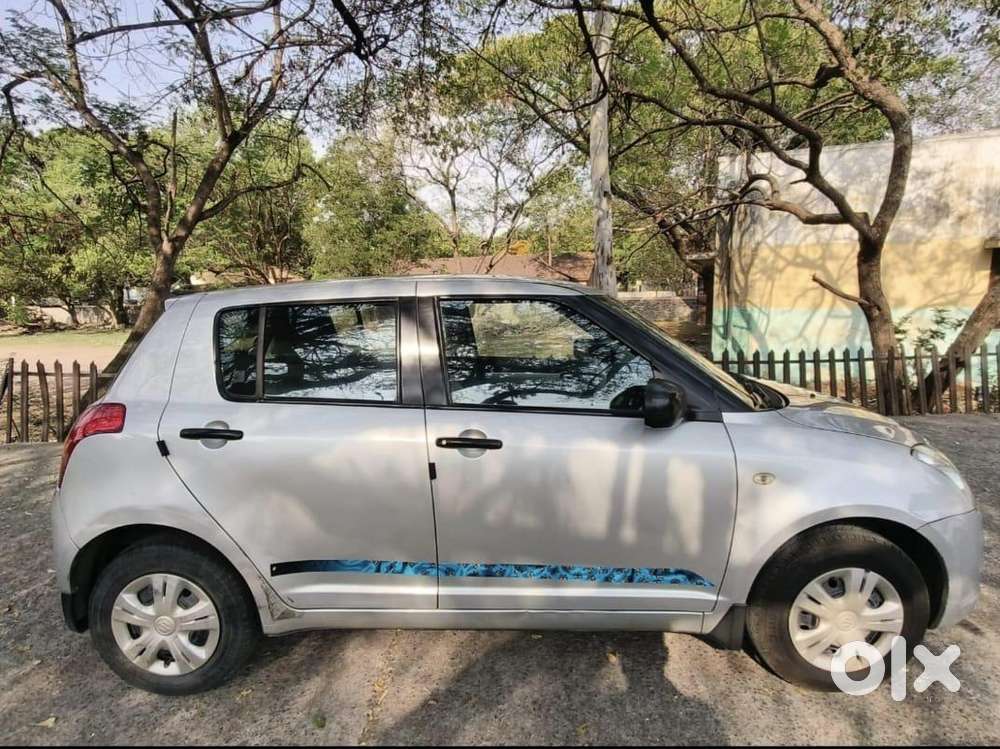 Maruti Suzuki Swift 2011 Petrol Well Maintained