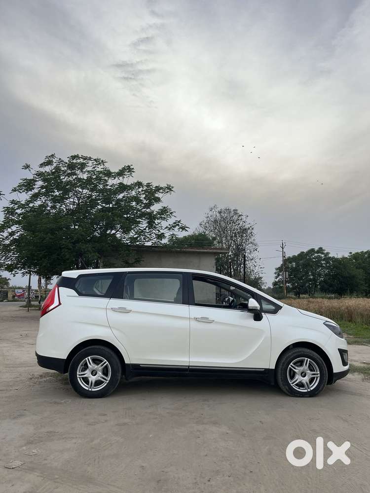 Mahindra Marazzo M6 8str, 2019, Diesel