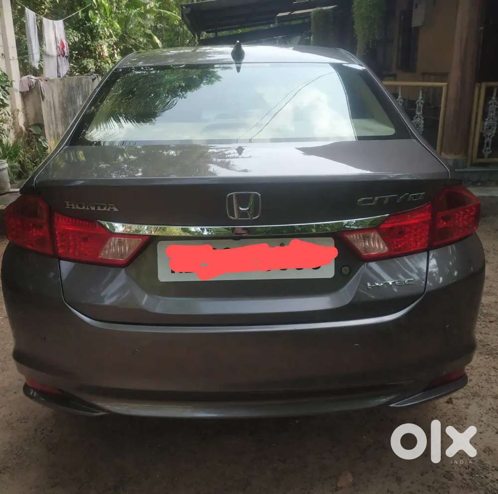 Honda City 2016 Petrol Well Maintained.