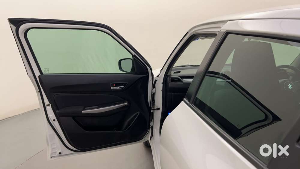 Maruti Suzuki Swift Amt Zxi, 2023, Petrol