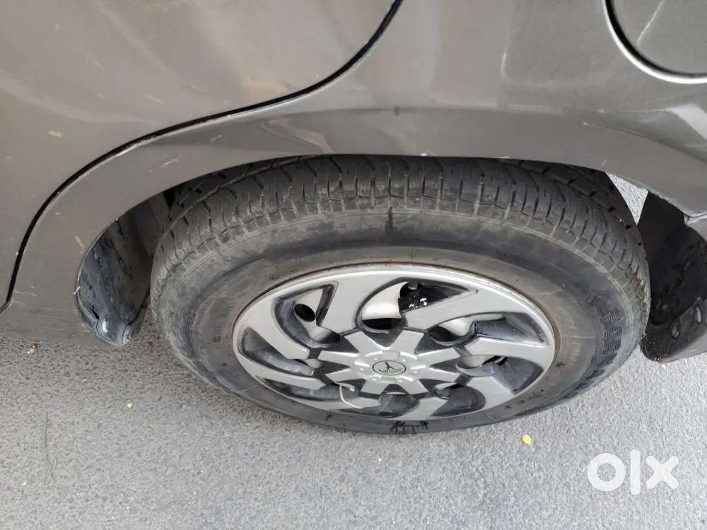 2016 Swift Dzire Lxi (o)  Dual Airbags & Abs Well Maintained Car.
