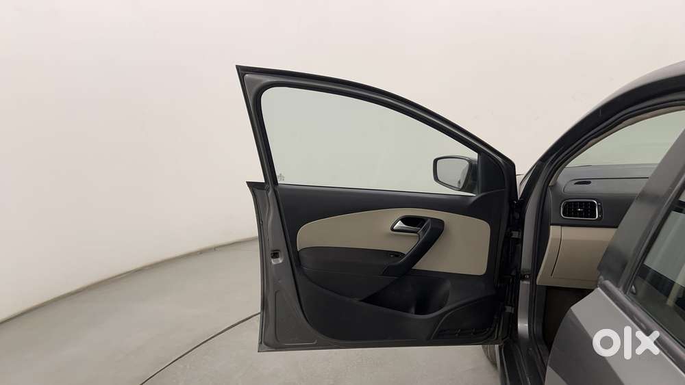 Volkswagen Polo 2009-2013 Petrol Highline 1.2l, 2014, Petrol