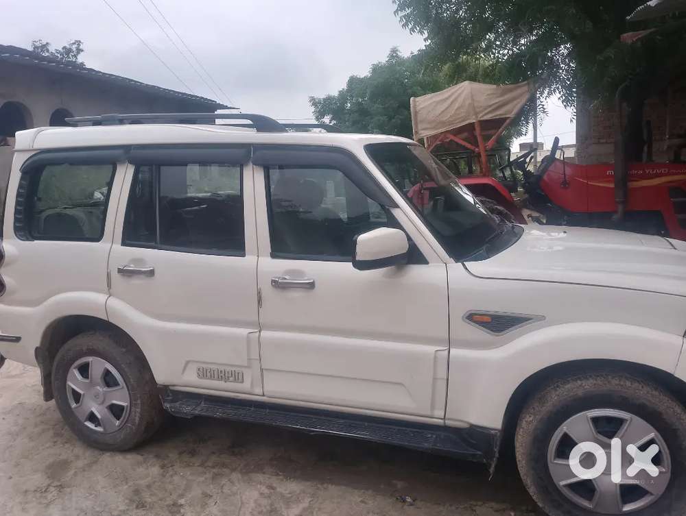 Mahindra Scorpio Diesel 2016