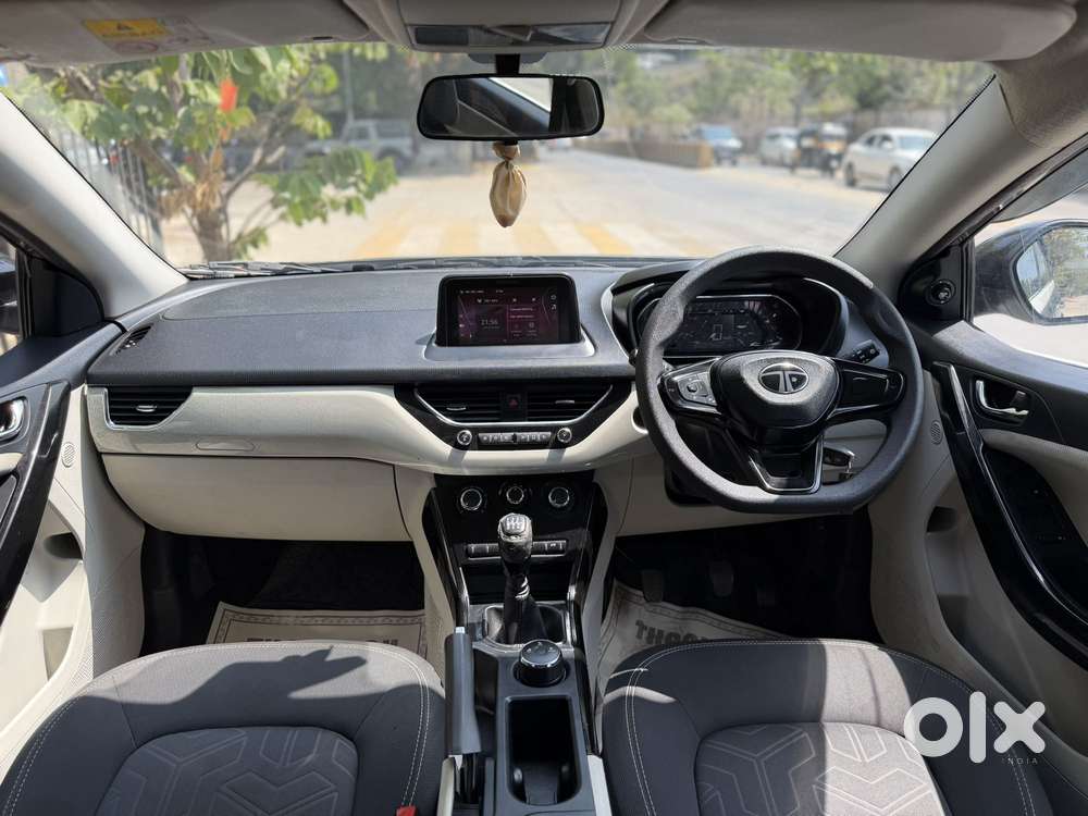 Tata Nexon, 2021, Petrol
