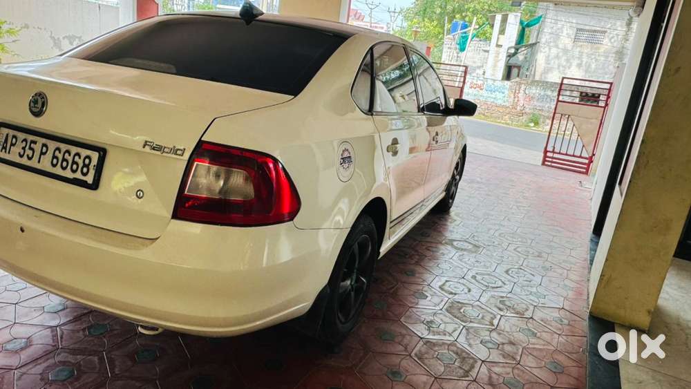 Skoda Rapid Diesel 2012
