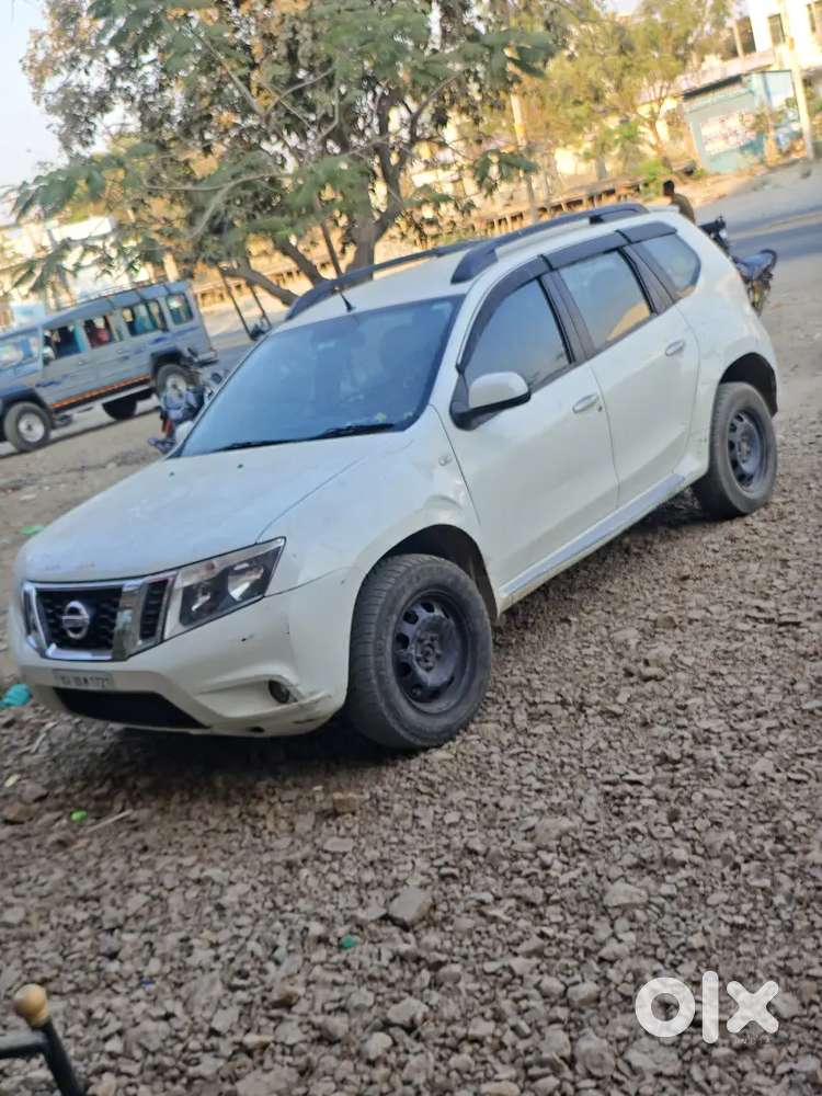 Nissan Terrano 2014