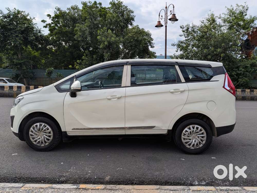 Mahindra Marazzo M4, 2019, Diesel