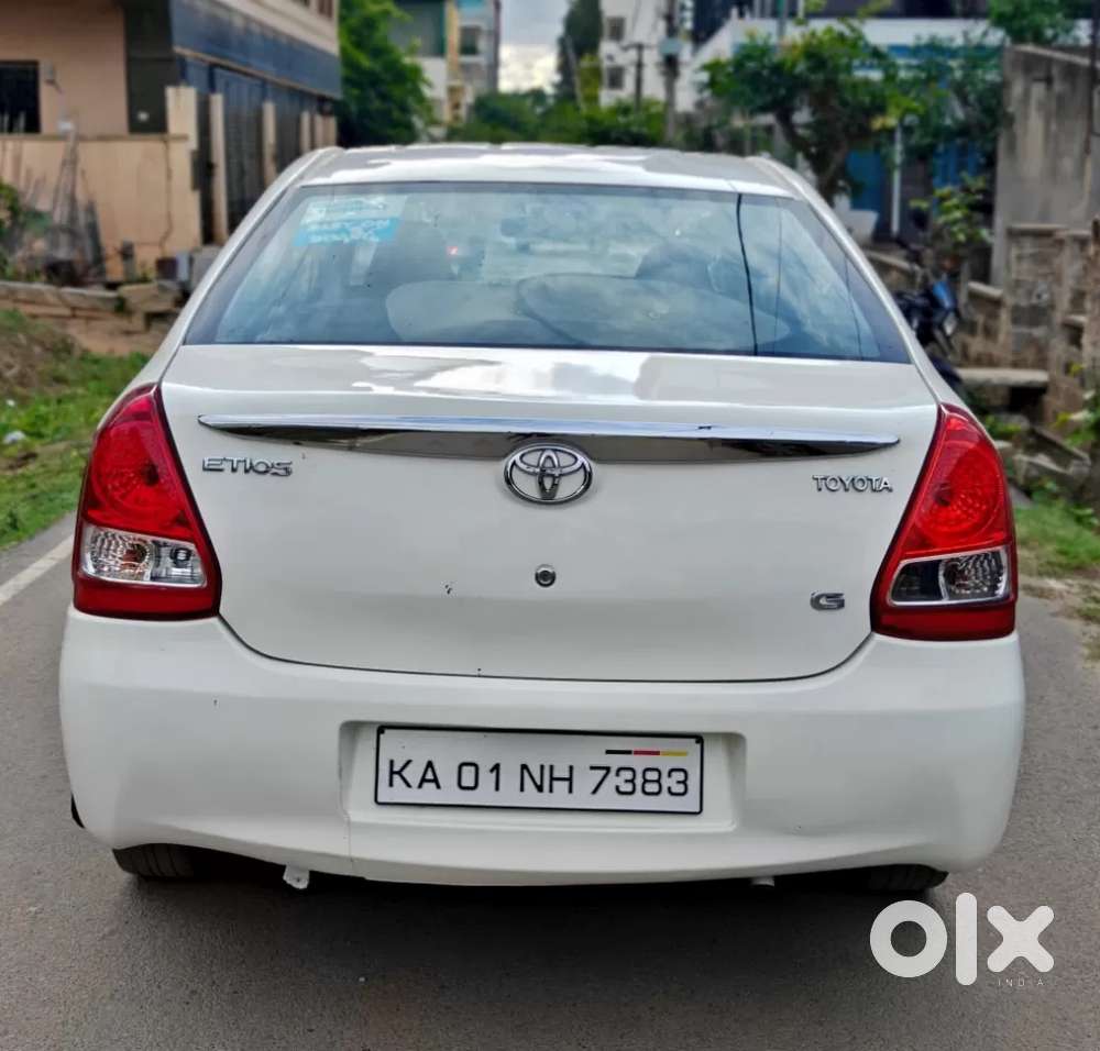 Toyota Etios 1.5 G, 2011, Petrol