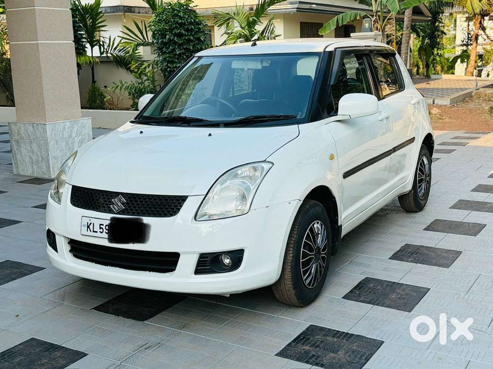 Maruti Suzuki Swift Vxi Optional, 2010, Petrol
