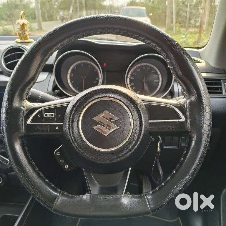 Maruti Suzuki Swift 1.2 Vxi (o), 2023, Petrol