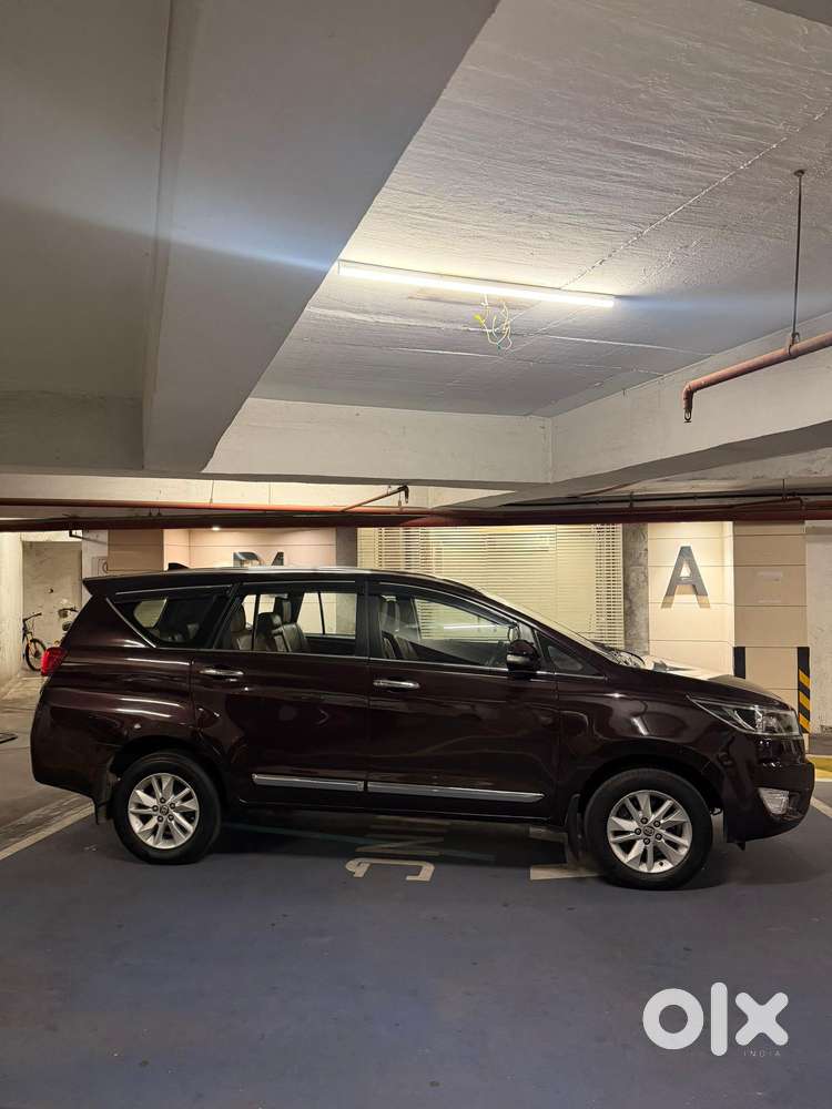Toyota Innova Crysta 2.8 Gx At 8s, 2017, Diesel