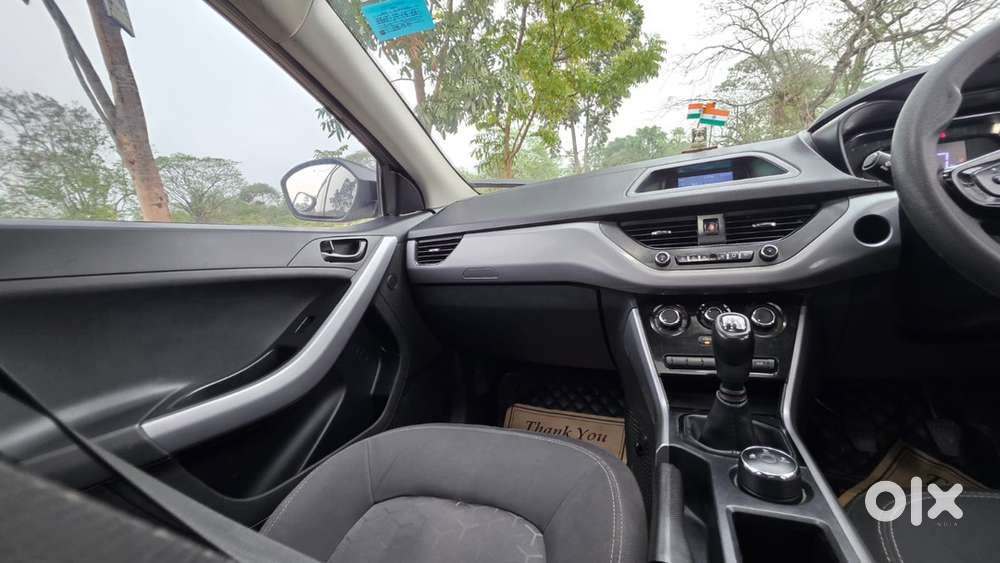 Tata Nexon 2023 Petrol 65000 Km Driven
