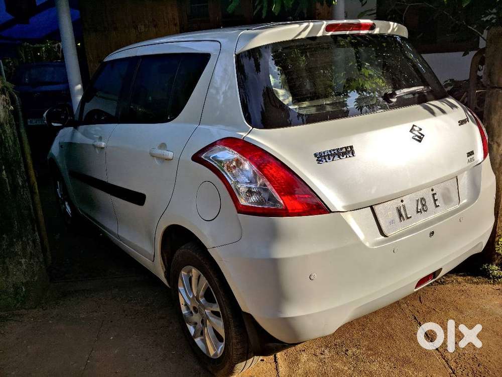 Maruti Suzuki Swift Zdi 2012