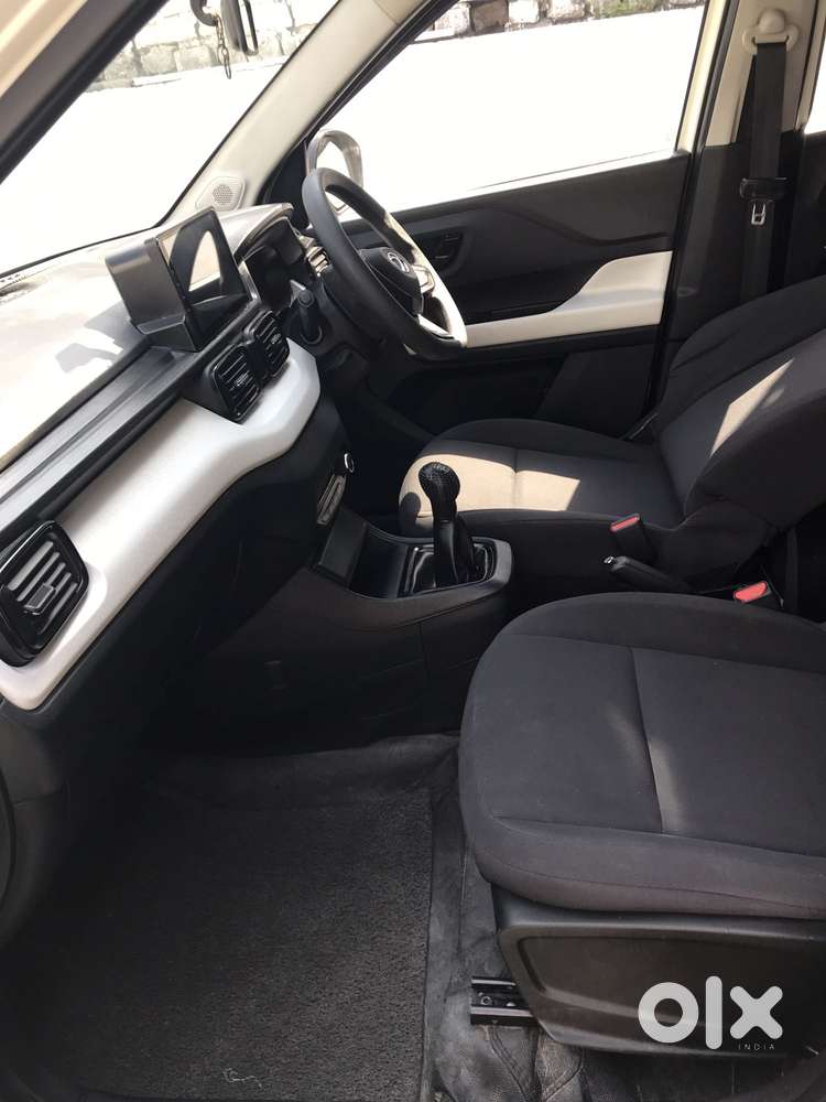 Tata Punch 1.2 Revotron Pure Rhythm Pack Mt, 2023, Petrol