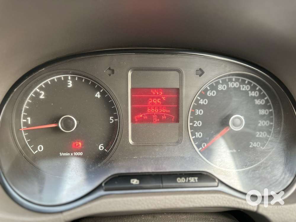 Volkswagen Vento 2010-2013 Diesel Highline, 2014, Diesel