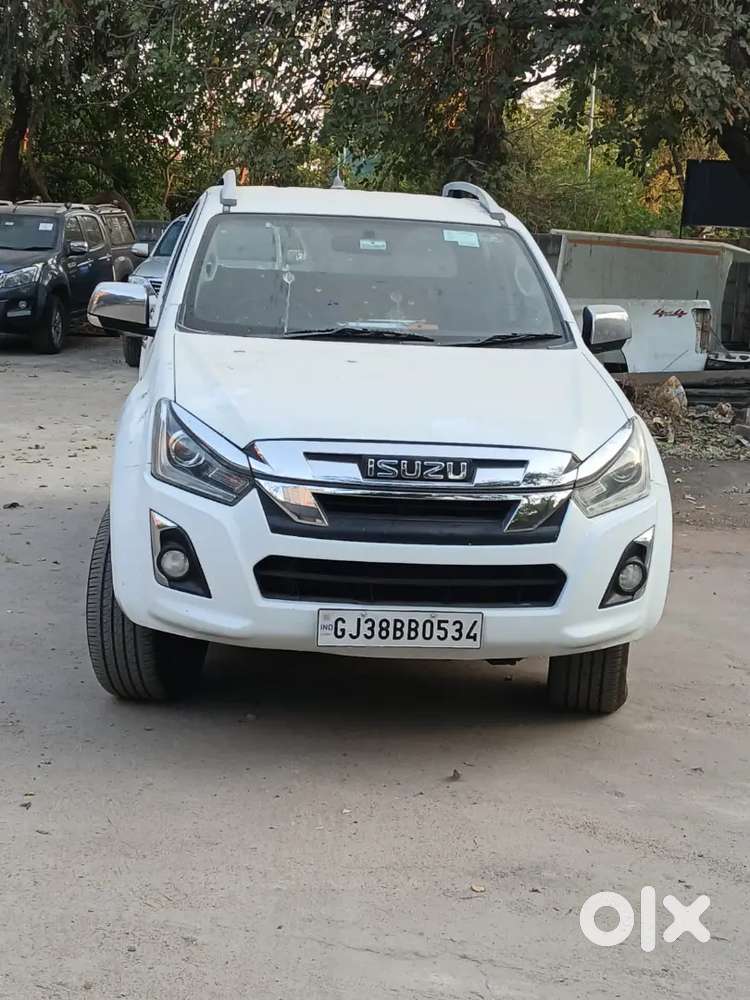 Isuzu V-cross