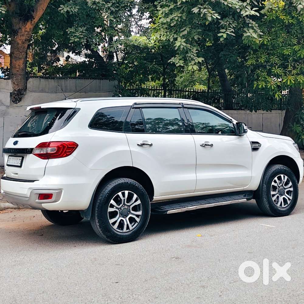Ford Endeavour 2.2 Titanium At 4x2, 2017, Diesel