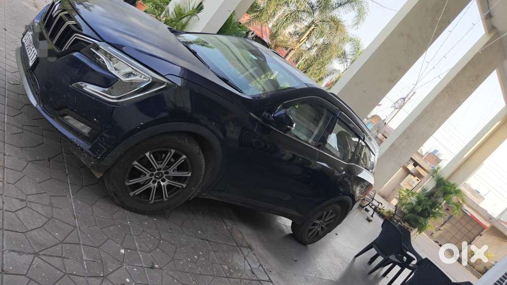 Mahindra Xuv700, 2021, Petrol