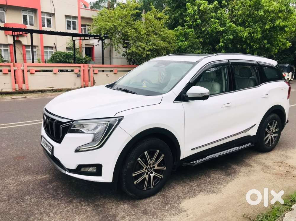 Mahindra Xuv700 2.2 Ax 7 Diesel Mt Luxury Pack Str, 2022, Diesel