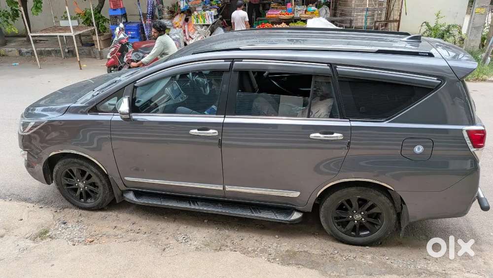 Toyota Innova Crysta Diesel 2017