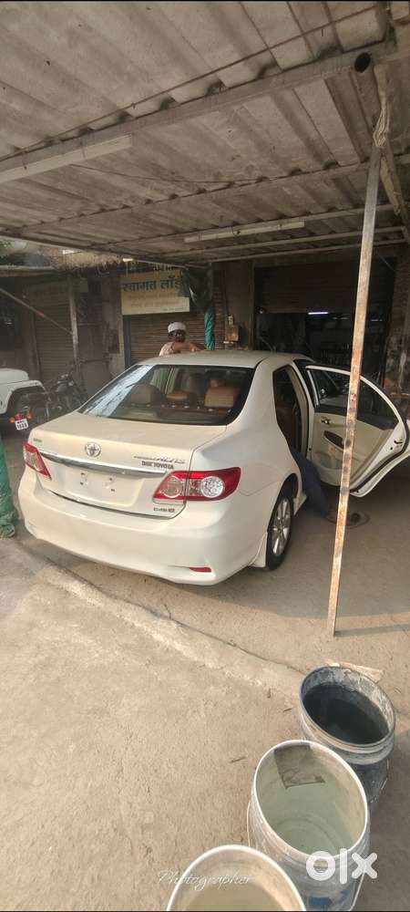 Toyota Corolla Altis 2011 Diesel Well Maintained