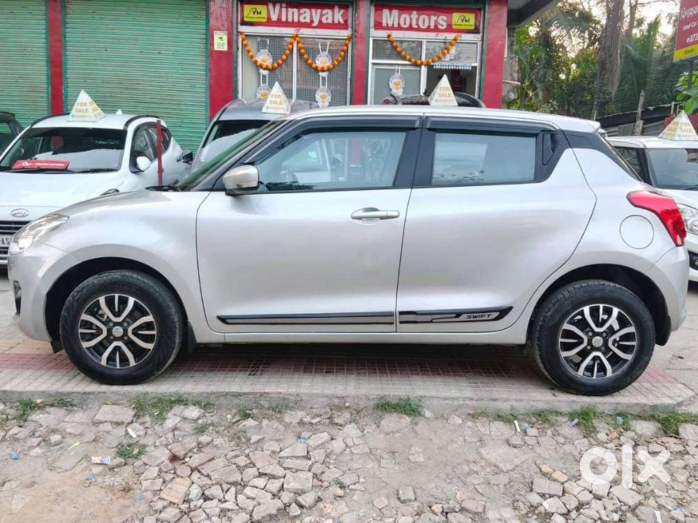 Maruti Suzuki Swift 1.2 Vxi (o), 2022, Petrol