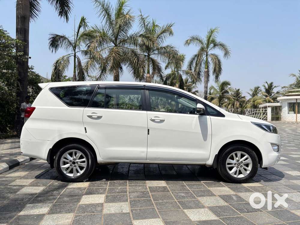 Toyota Innova Crysta 2.4 G Mt 8s, 2019, Diesel