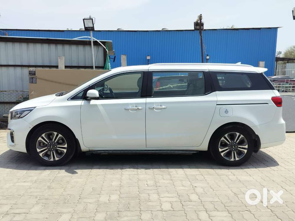 Kia Carnival Limousine Plus 7 Str, 2021, Diesel