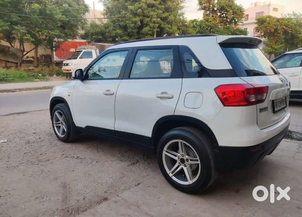 Govt Employ Running Car