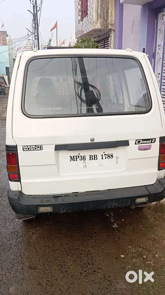 मारुति ओमनी 2018 मॉडल