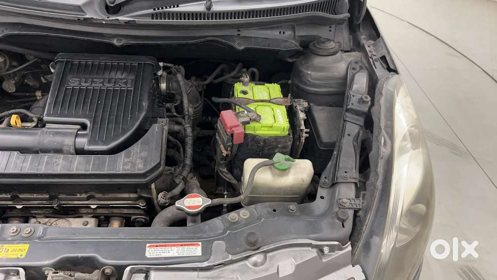 Maruti Suzuki Swift Vvt Vxi, 2013, Petrol