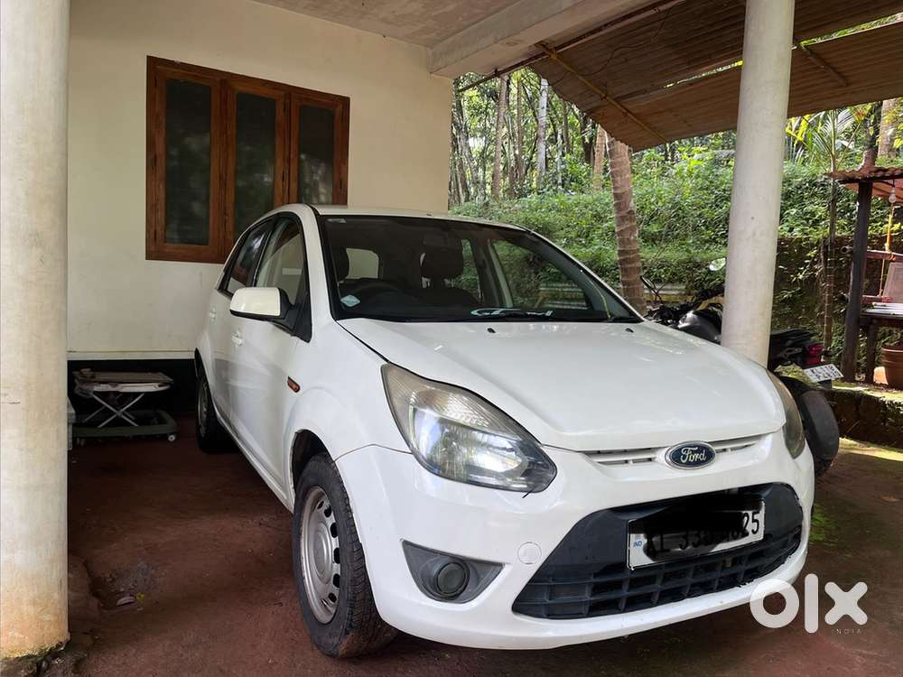 Ford Figo 1.2 Petrol 2012