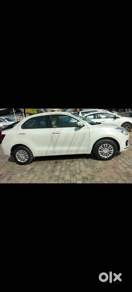 Maruti Suzuki Dzire 1.2 Vxi Amt, 2020, Petrol