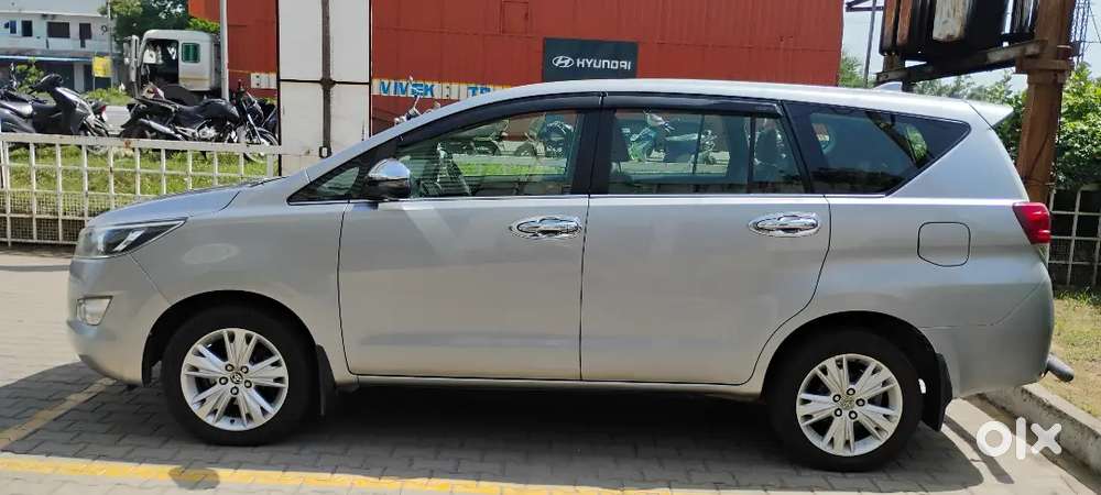 Innova Crysta