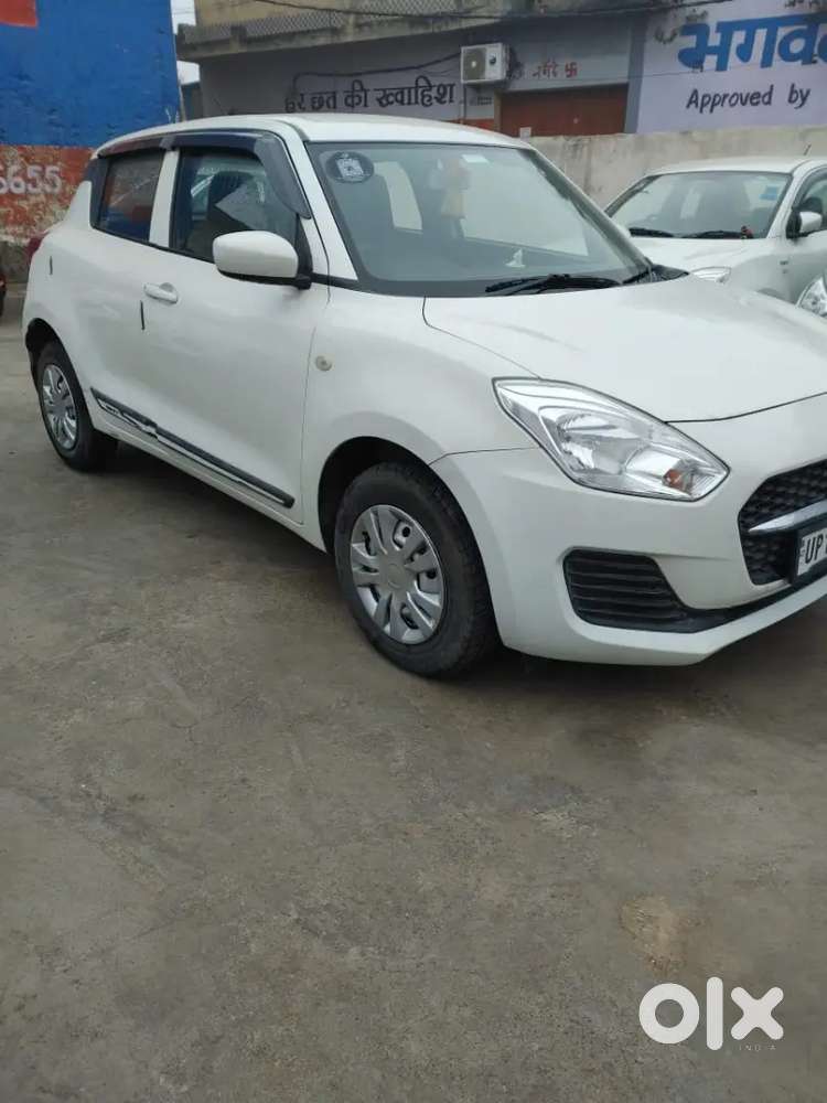 Maruti Suzuki Swift 2023 Petrol 43000 Km Driven