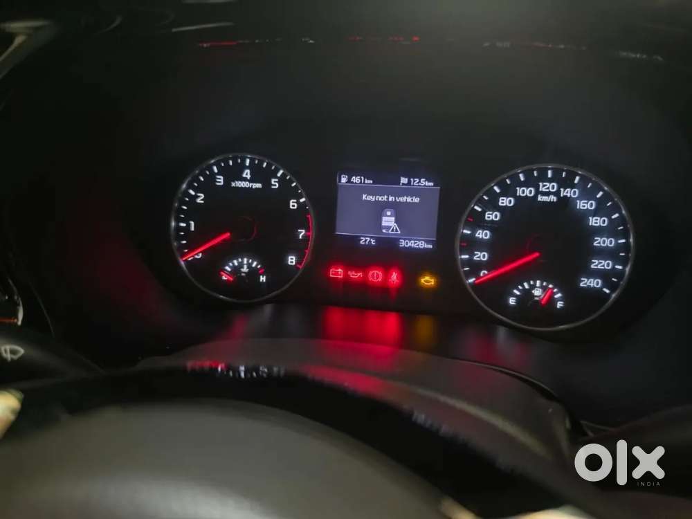Kia Seltos Htx 1.5 Petrol Mt, 2022, Petrol