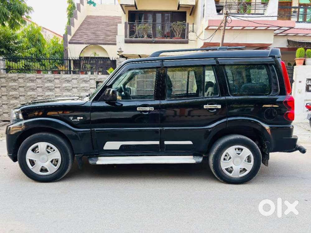 Mahindra Scorpio Classic 2.2 S Mt 7 Str, 2023, Diesel