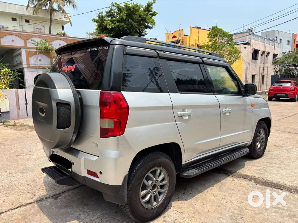 Mahindra Tuv 300 T10, 2018, Diesel