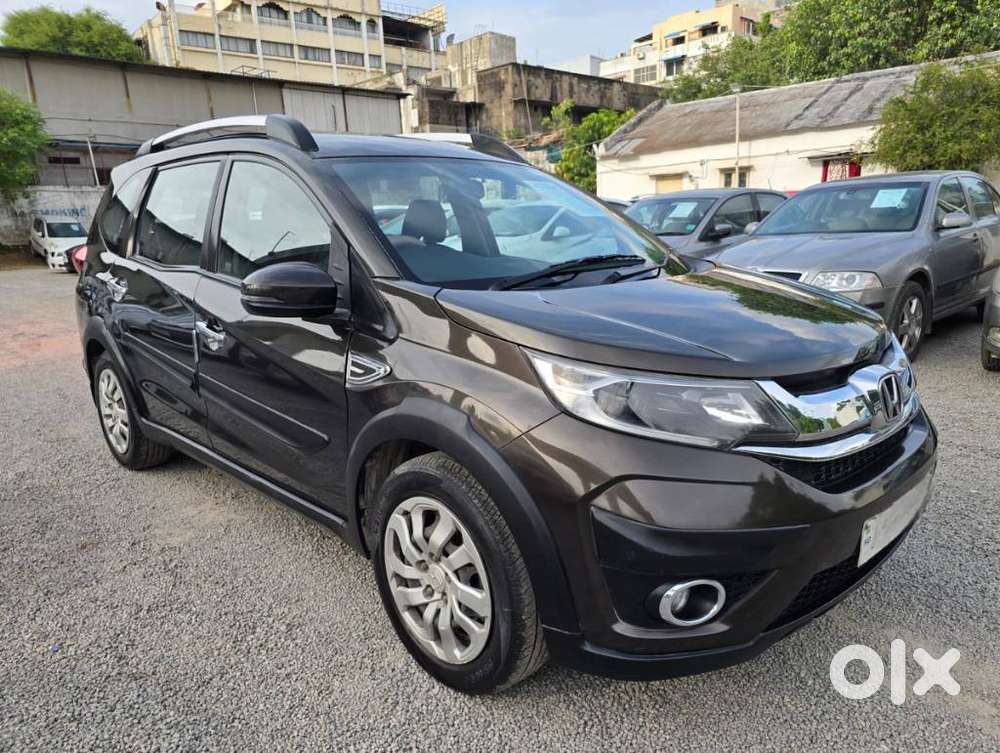 Honda Br-v I-vtec V Cvt, 2017, Petrol
