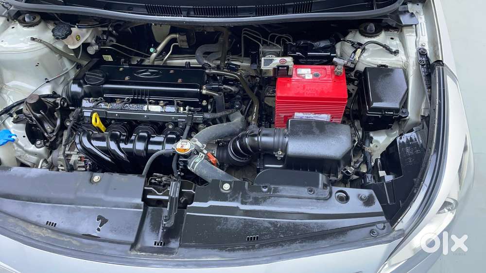 Hyundai Verna Fluidic 1.6 Vtvt Sx, 2017, Petrol
