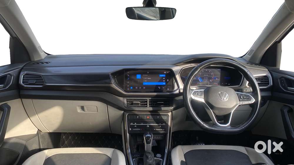 Volkswagen Taigun 1.0 Tsi Topline At, 2022, Petrol