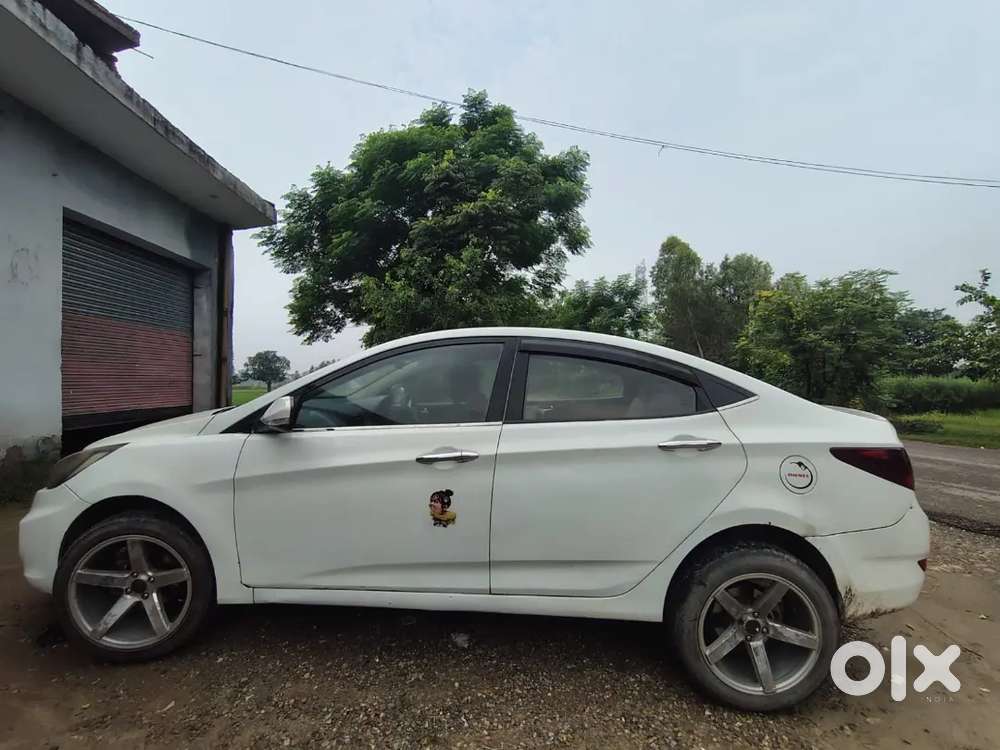 Hyundai Verna 1.6 Crdi 2013