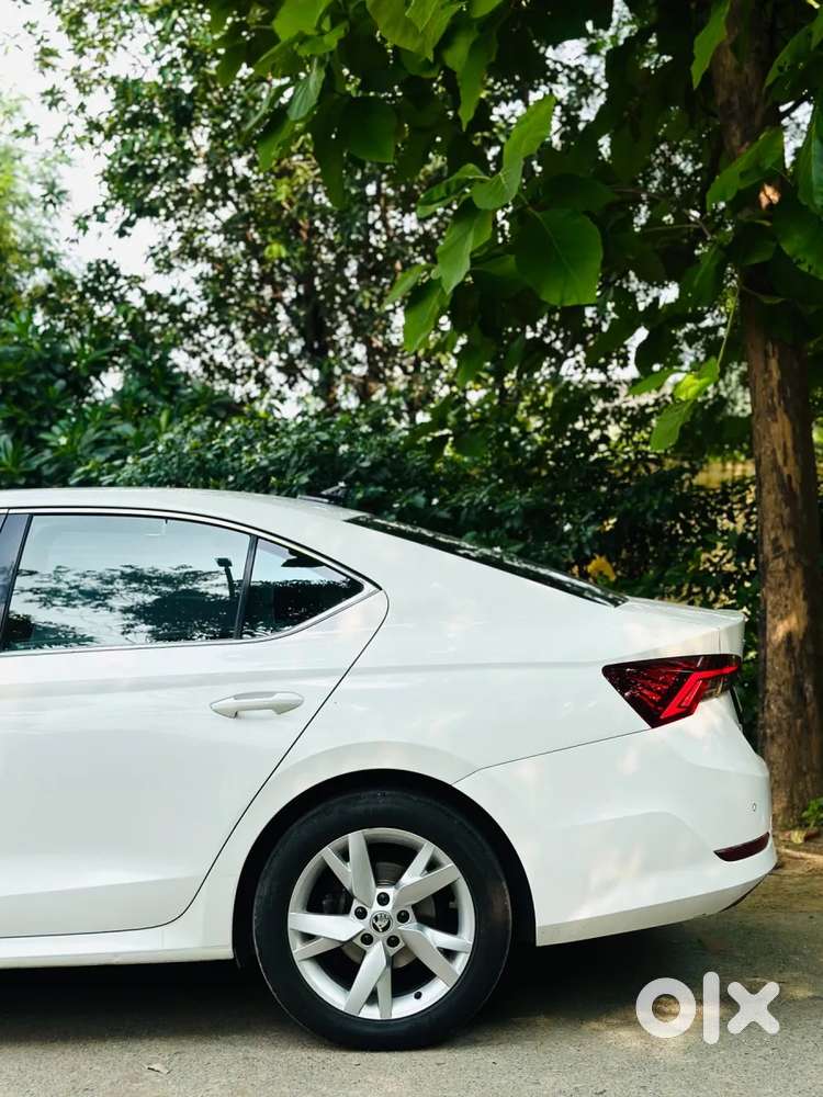 Skoda Octavia 2.0 Style Tsi At, 2022, Petrol